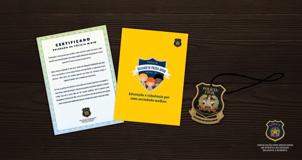 ADEPOL-SC realiza o projeto Delegado de Polícia Mirim nas escolas municipais