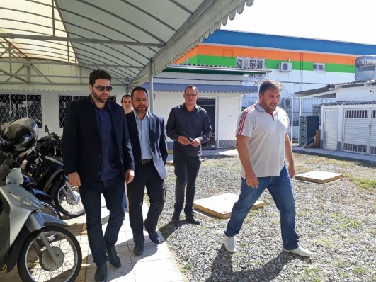 Secretário de Relações Institucionais de Itajaí realiza visita técnica nas delegacias da cidade